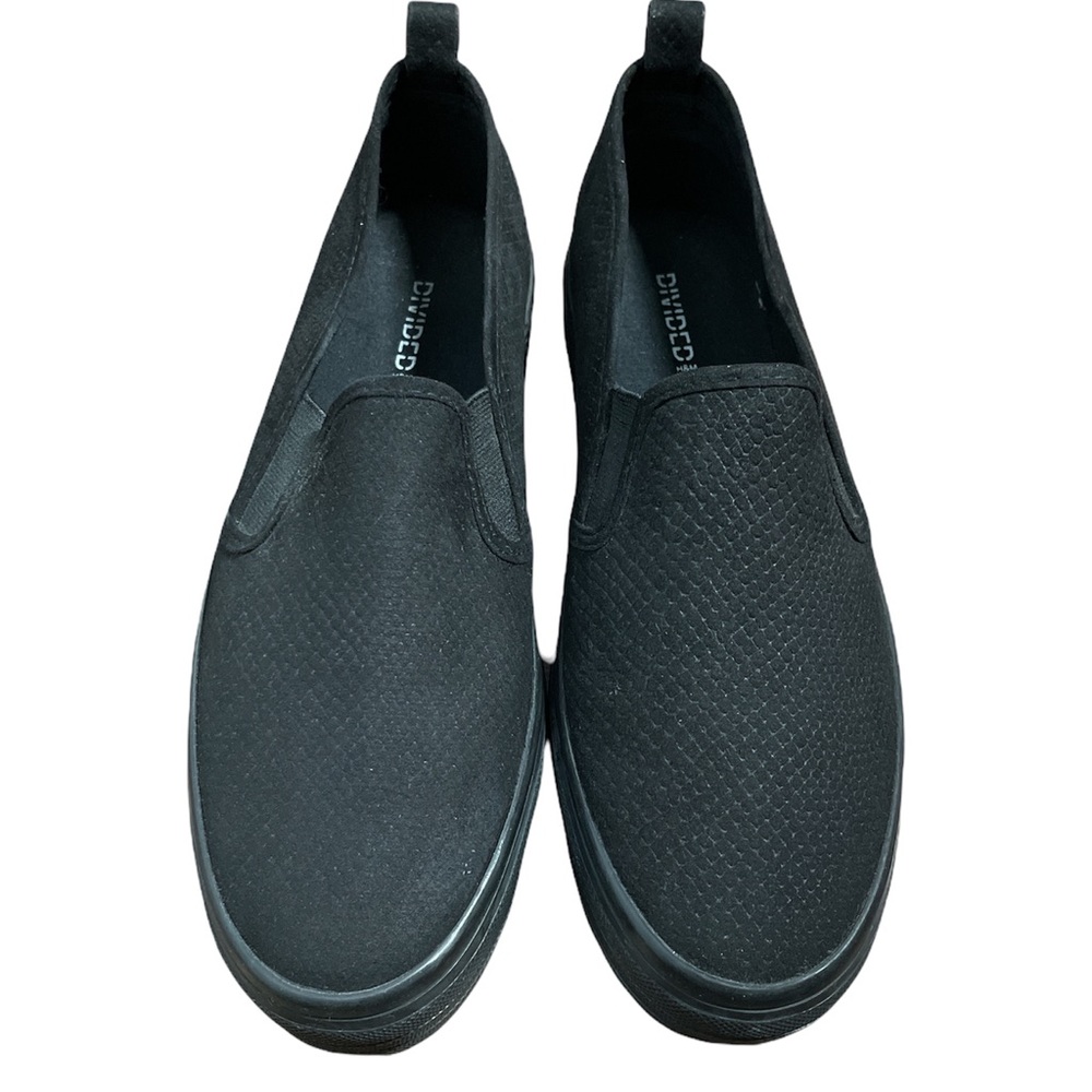 H&M Divided Black Slip on Sneakers Shoes size 39